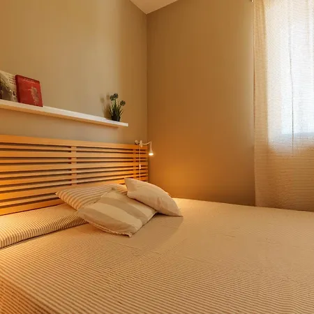 Apartman View